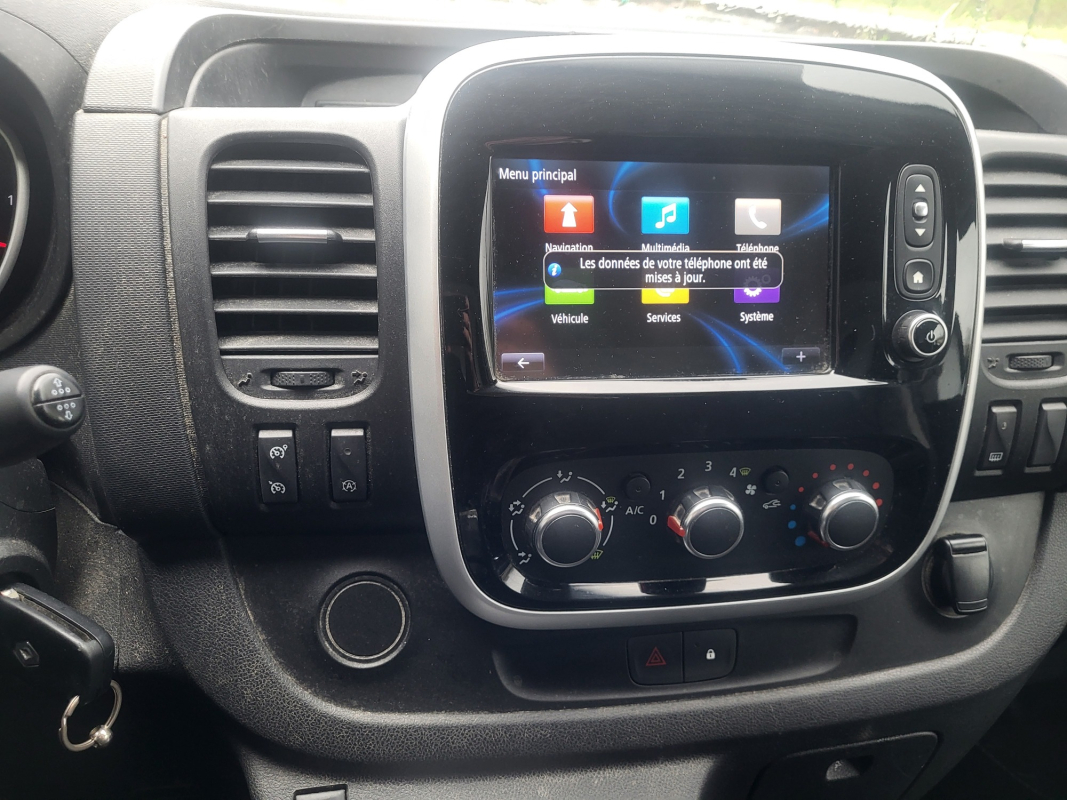 Renault Trafic — 20