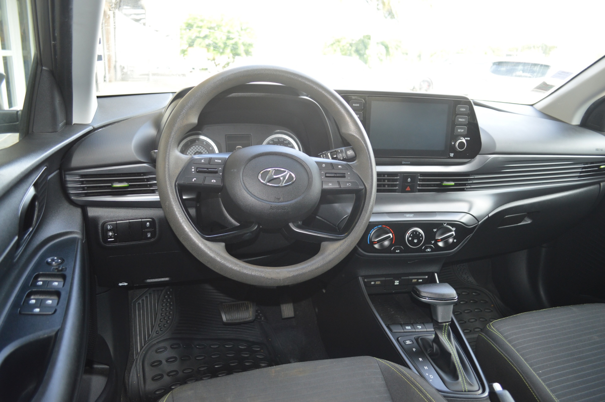 Hyundai i20 — 12
