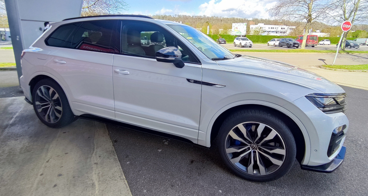 Volkswagen Volkswagen Touareg 2 — 4