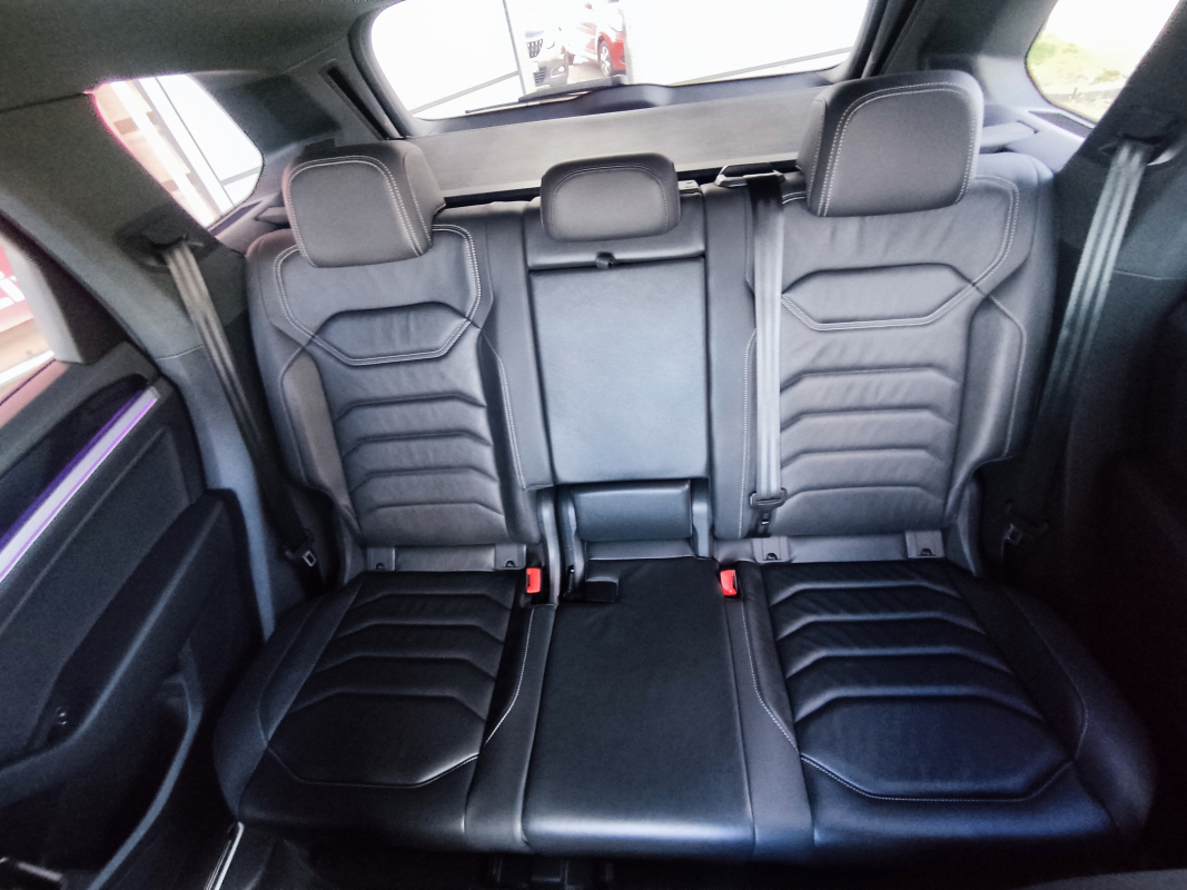 Volkswagen Volkswagen Touareg 2 — 15