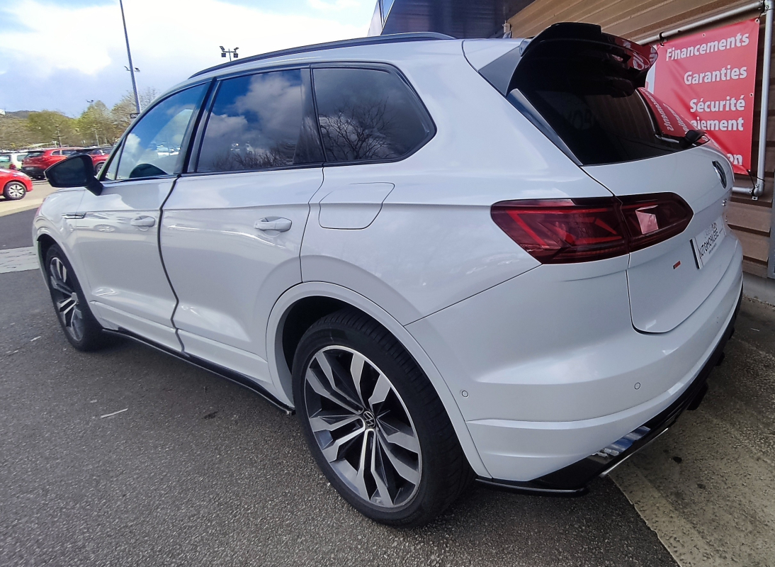 Volkswagen Volkswagen Touareg 2 — 22