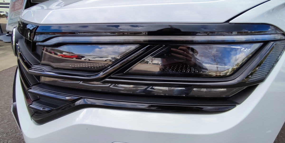 Volkswagen Volkswagen Touareg 2 — 32