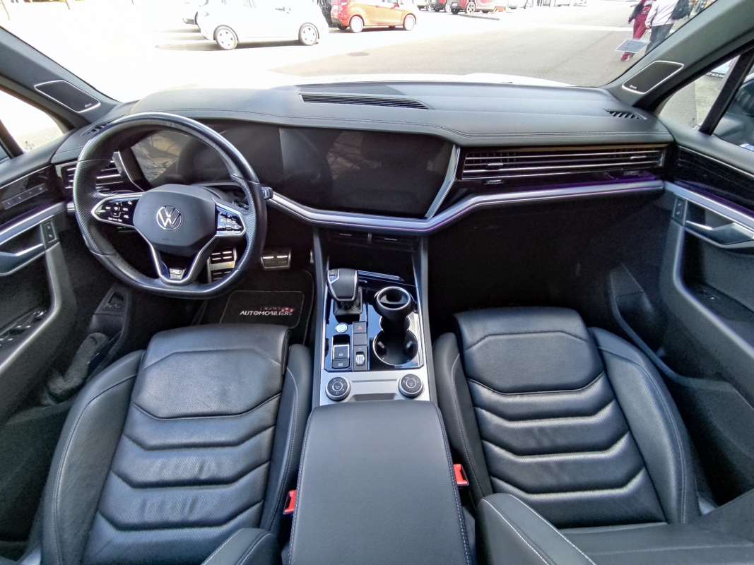 Volkswagen Volkswagen Touareg 2 — 31