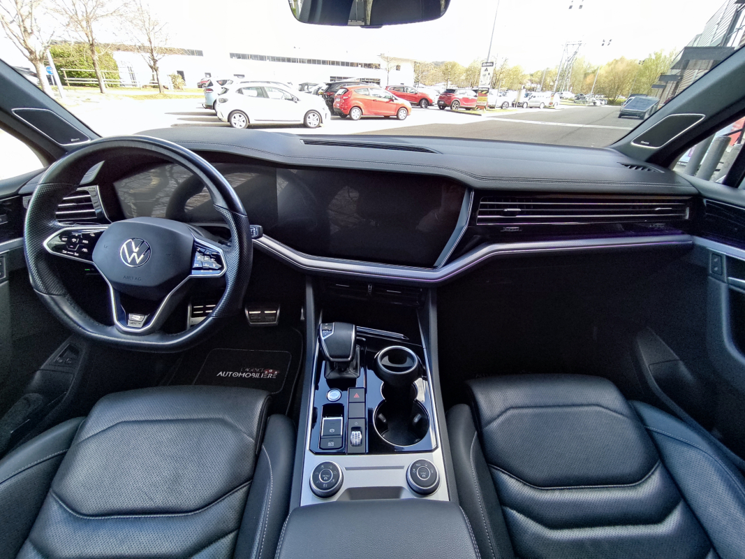 Volkswagen Volkswagen Touareg 2 — 29