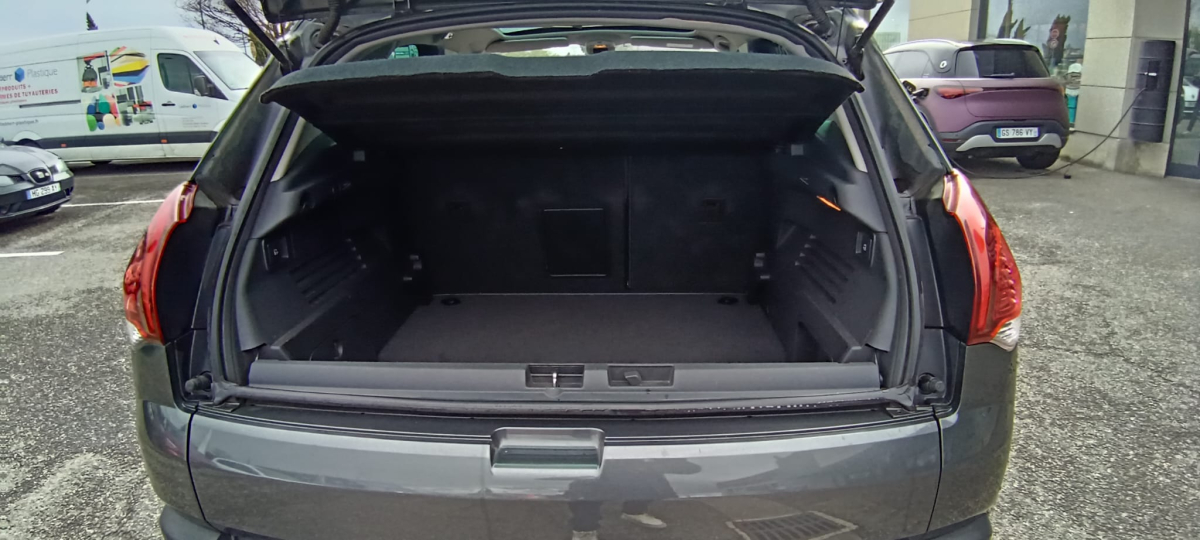 Peugeot 3008 — 20