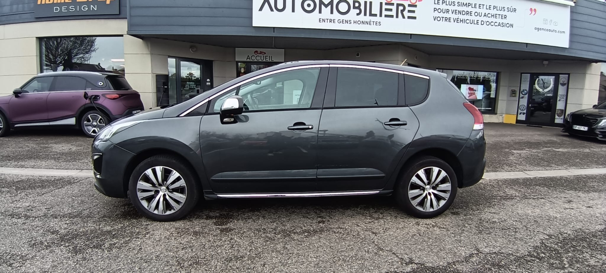 Peugeot 3008 — 3