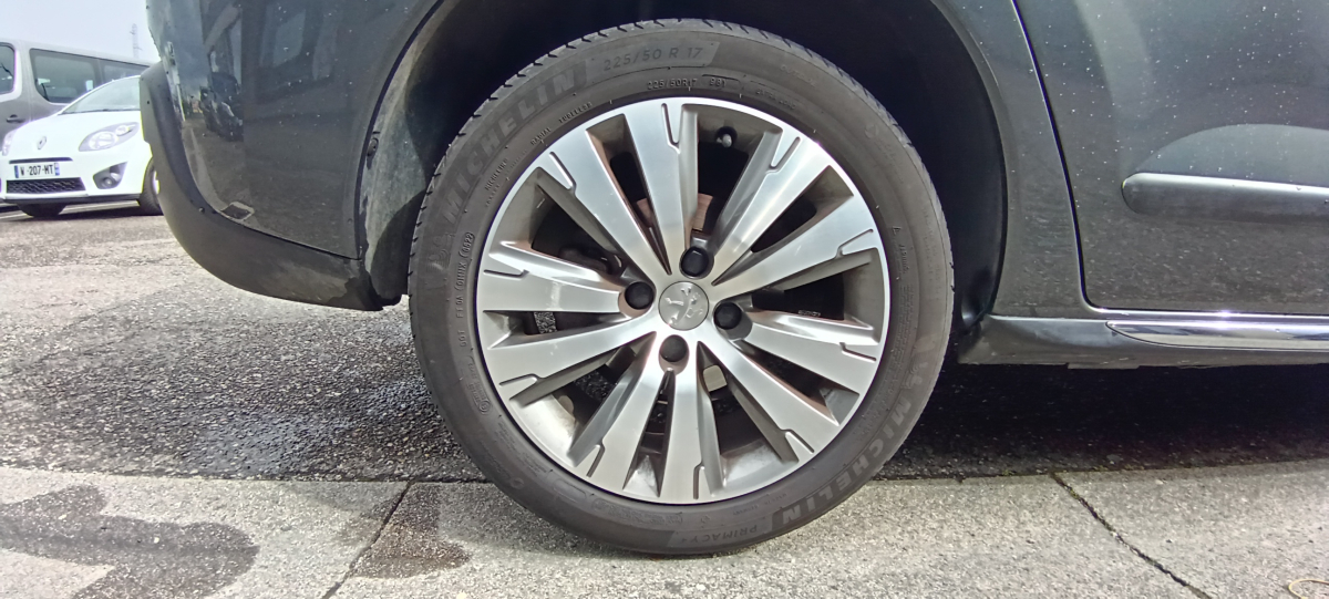 Peugeot 3008 — 23