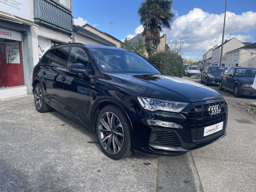 Audi Q7 — 3