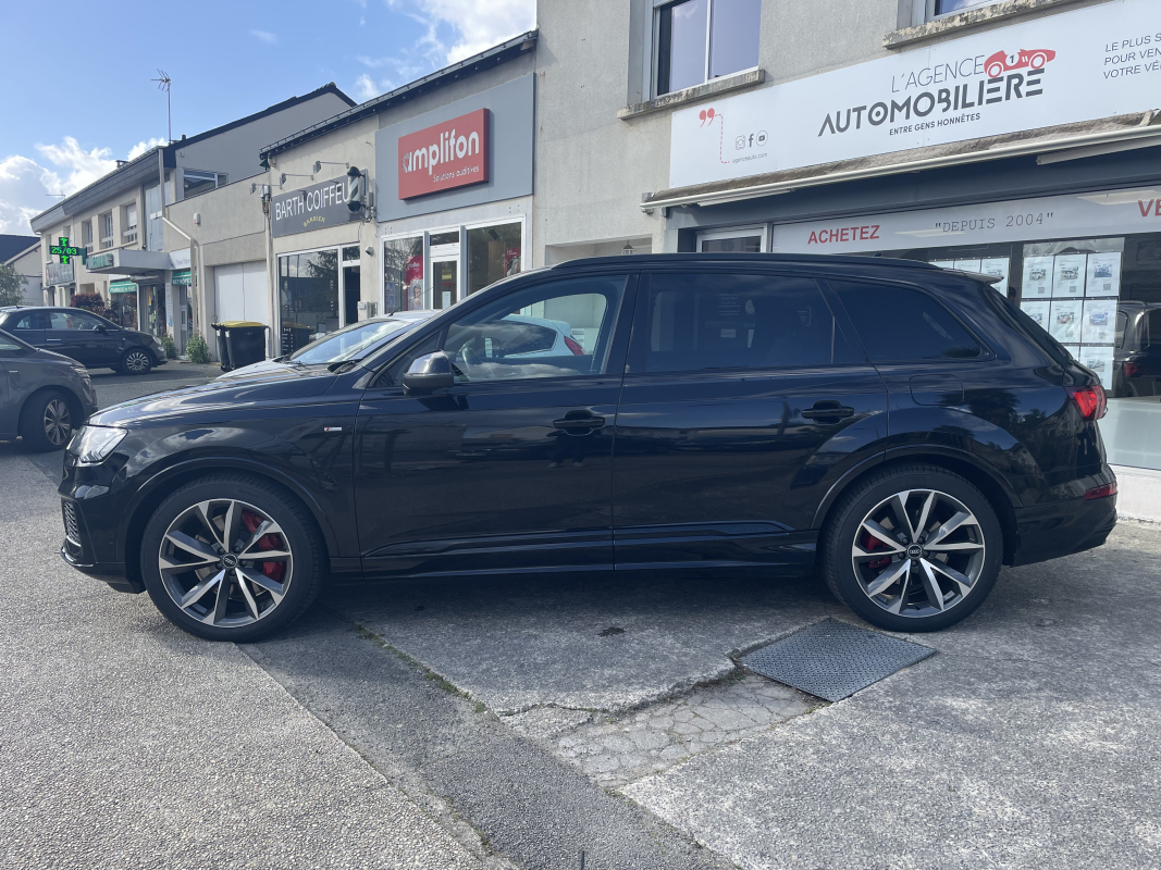Audi Q7 — 8