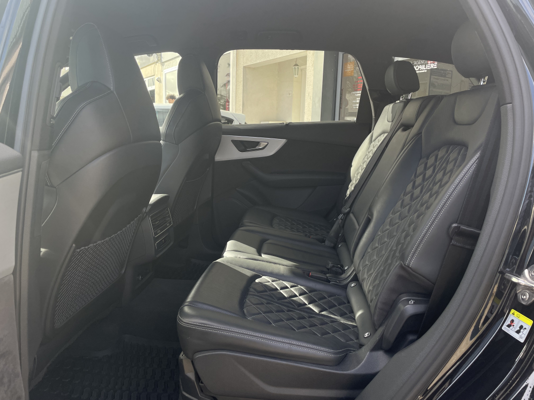 Audi Q7 — 22