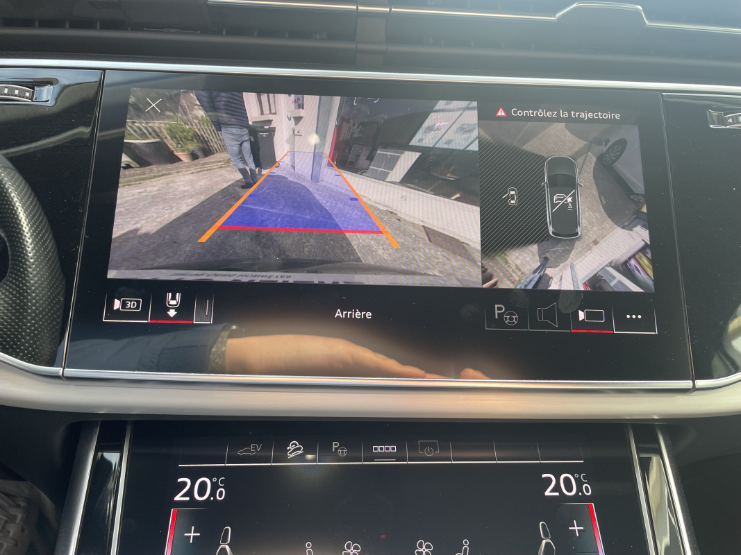 Audi Q7 — 18