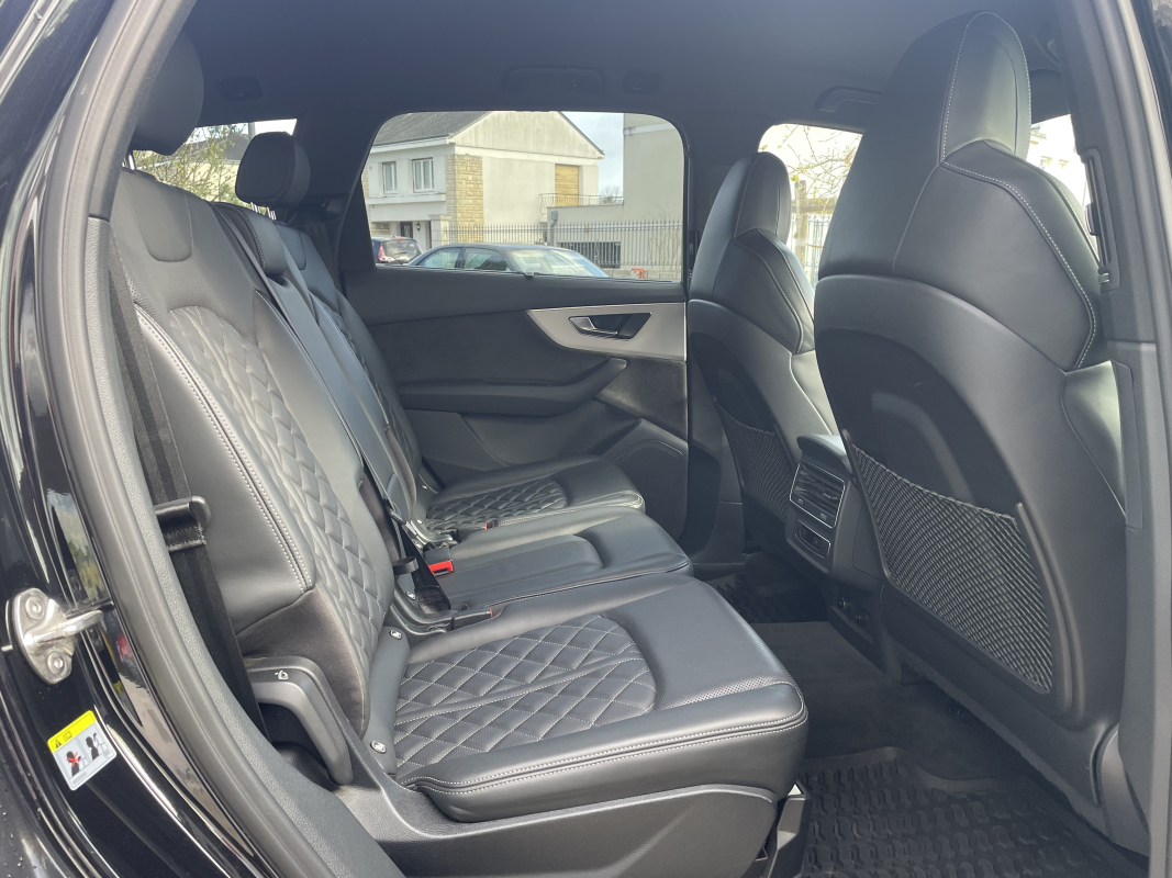 Audi Q7 — 21