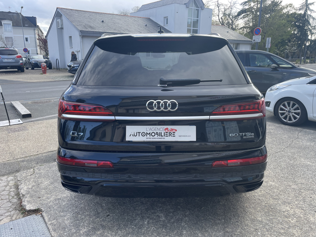 Audi Q7 — 6