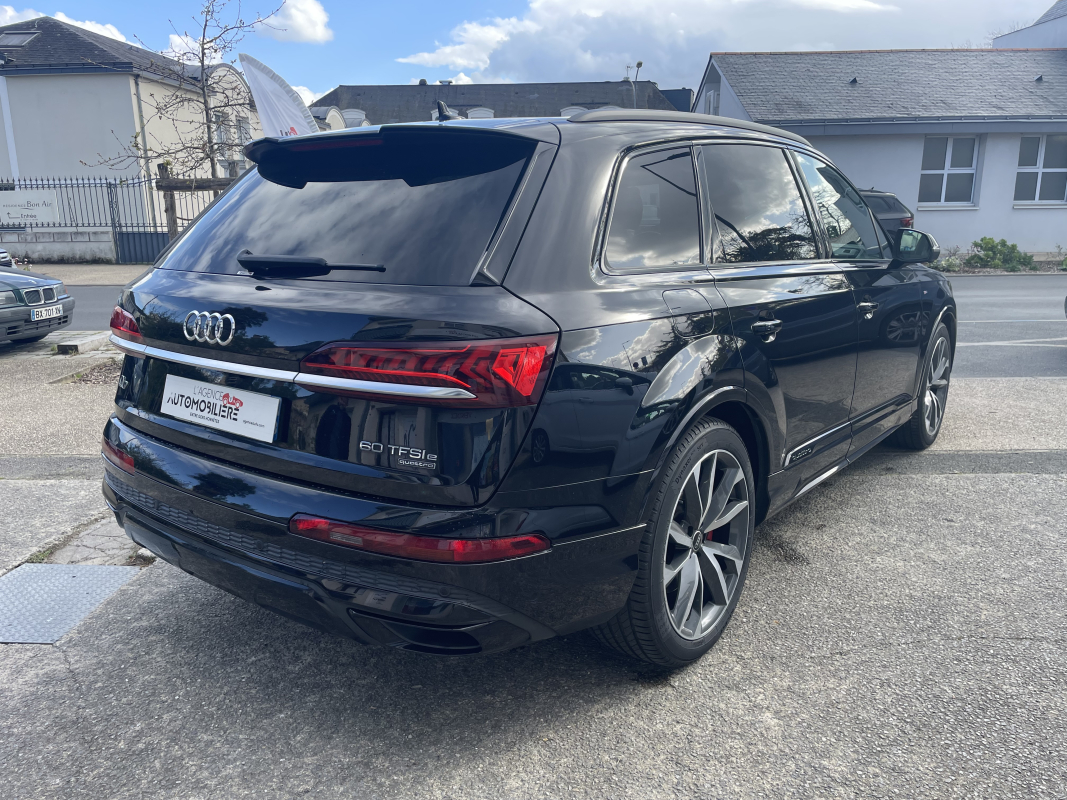 Audi Q7 — 5