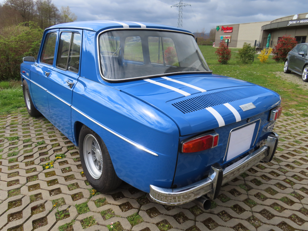 Renault R8 — 6