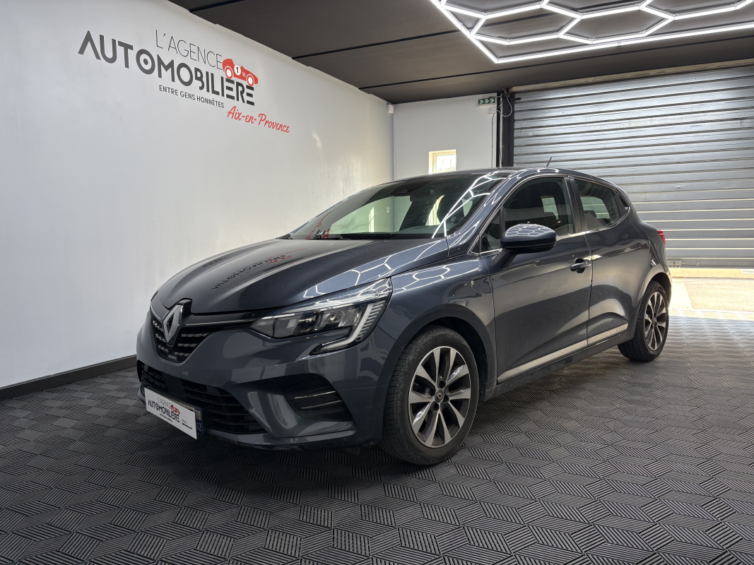 Renault Clio — 7