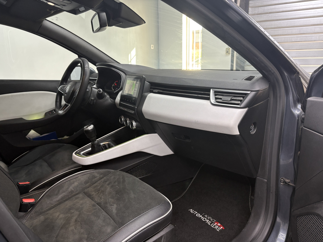 Renault Clio — 15