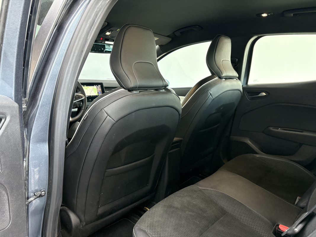 Renault Clio — 22