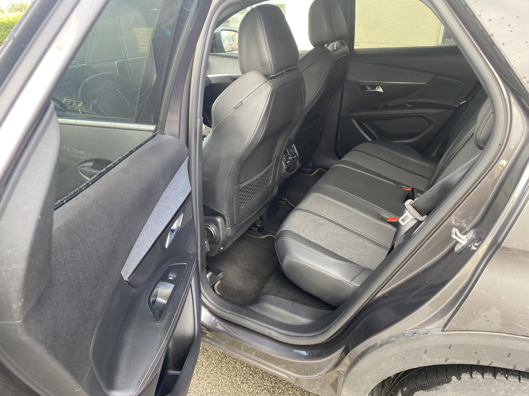 Peugeot 3008 — 14