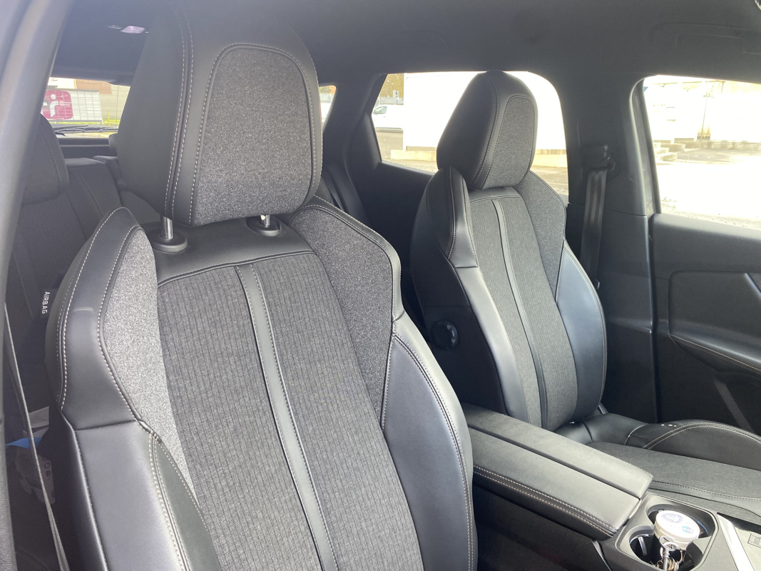 Peugeot 3008 — 17