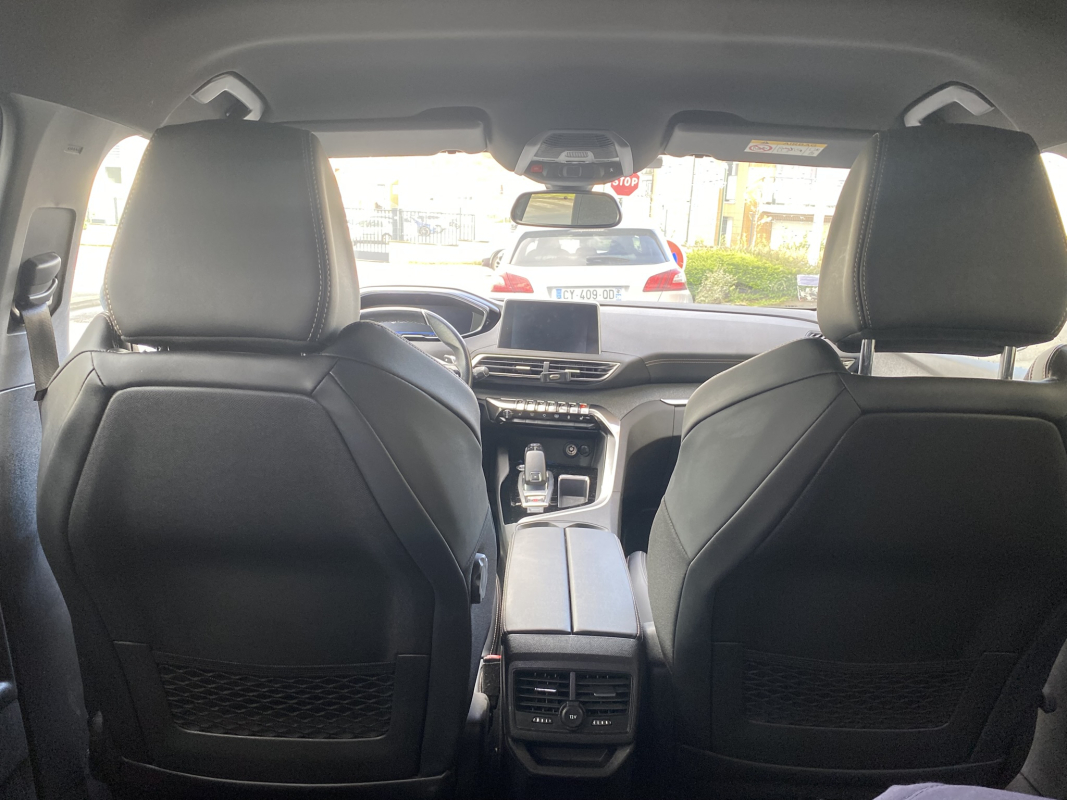 Peugeot 3008 — 19