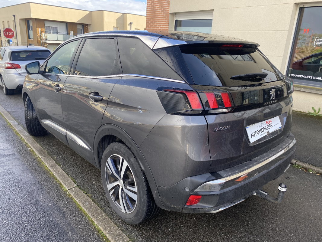 Peugeot 3008 — 3