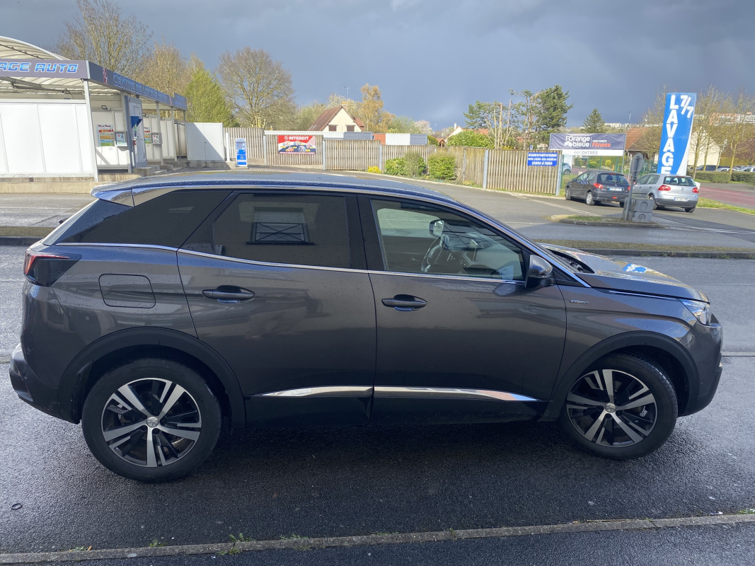 Peugeot 3008 — 6