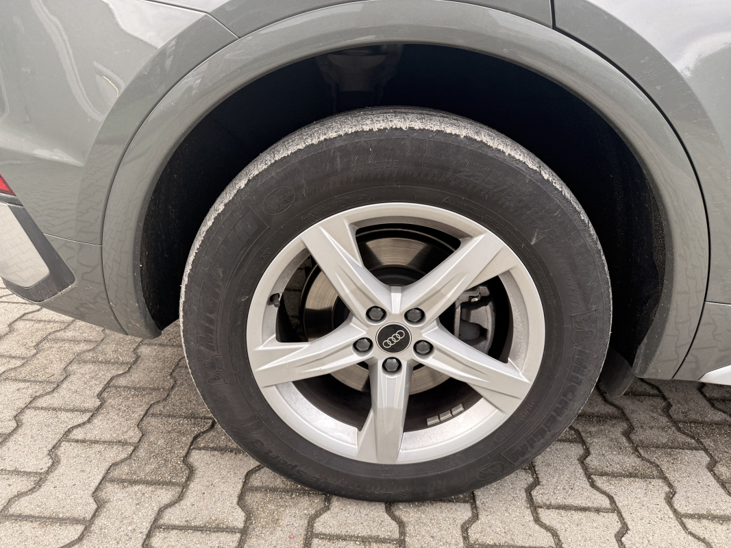 Audi Q5 Sportback — 23