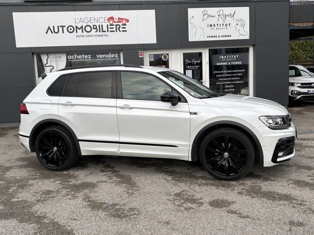 Volkswagen Tiguan — 2