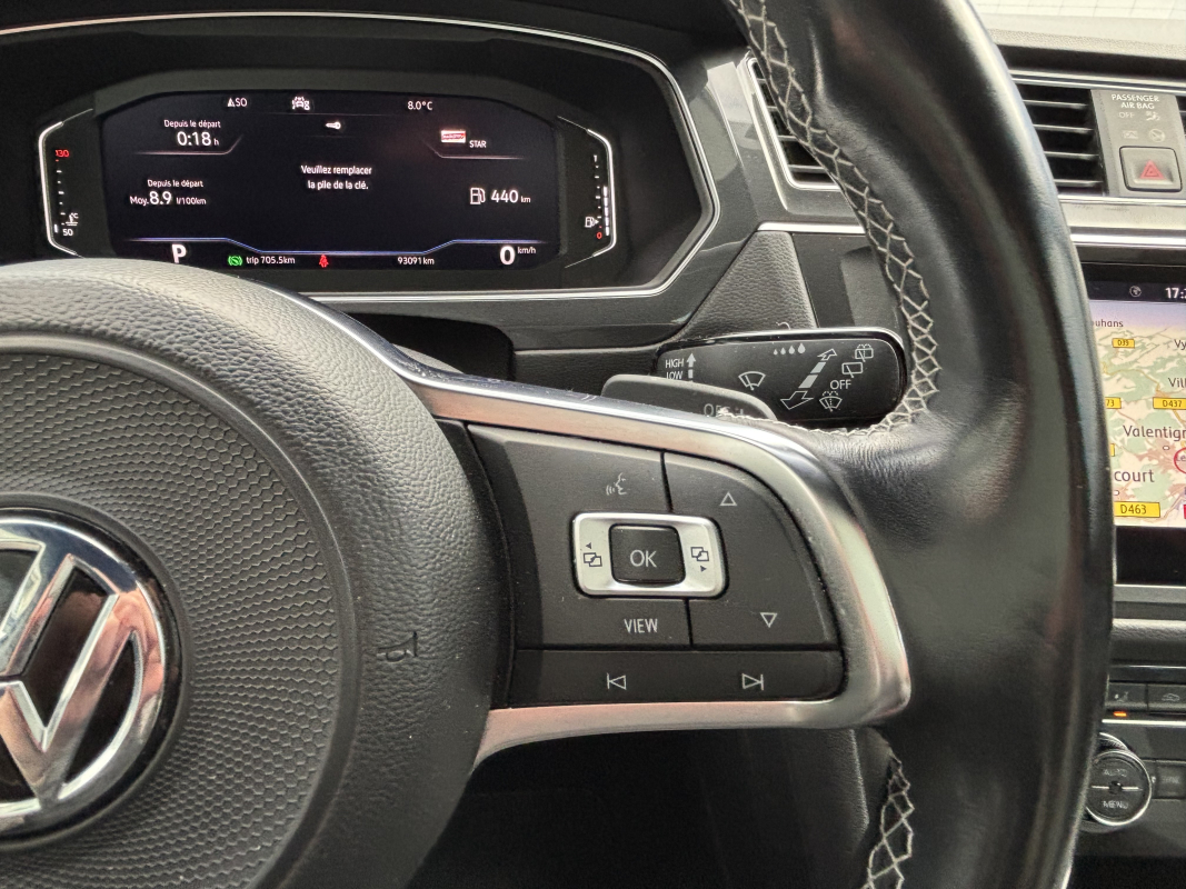 Volkswagen Tiguan — 23