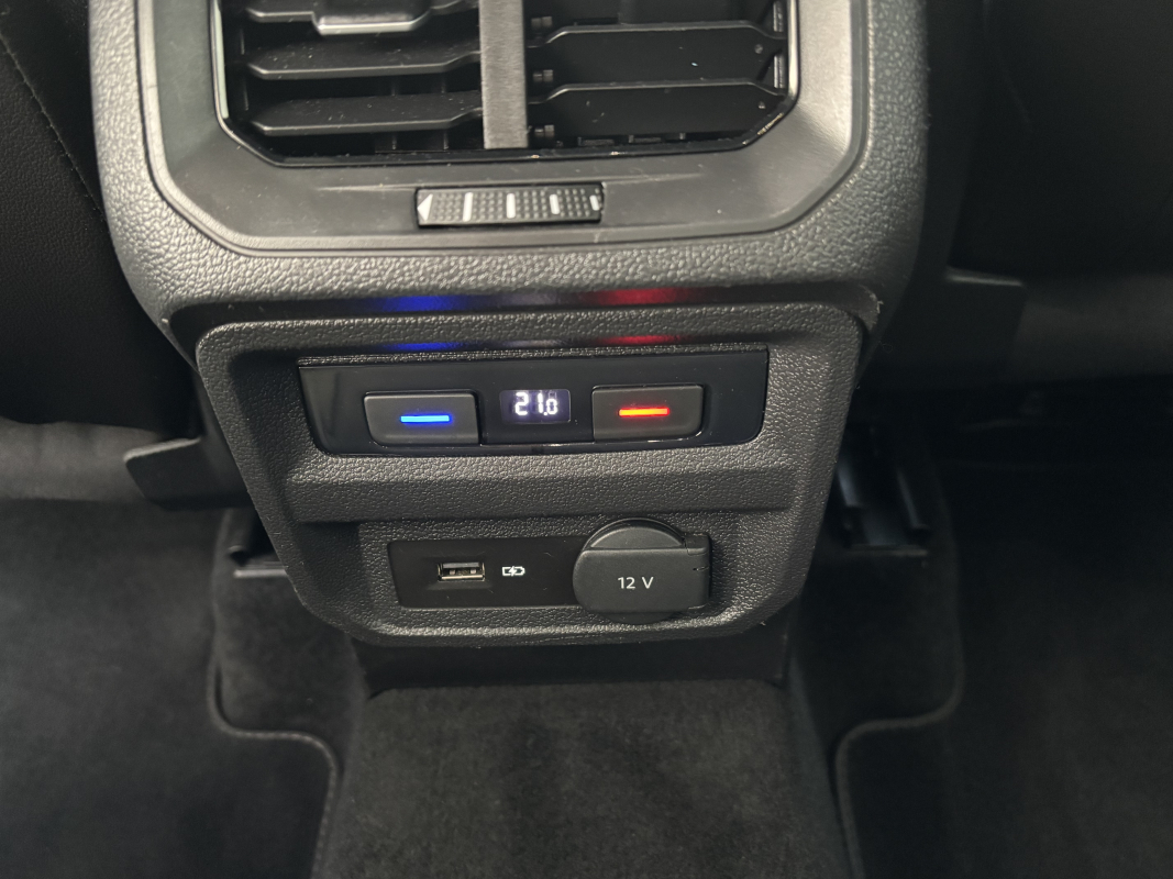 Volkswagen Tiguan — 28