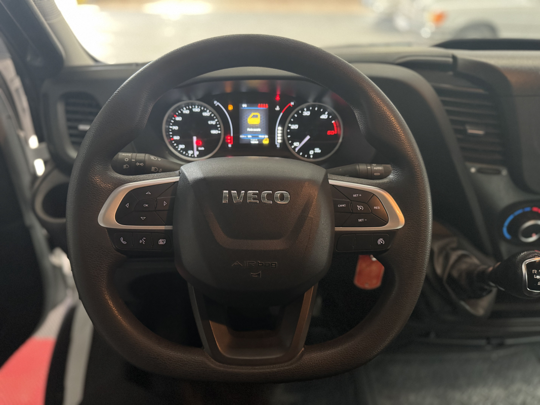 Iveco Daily — 17