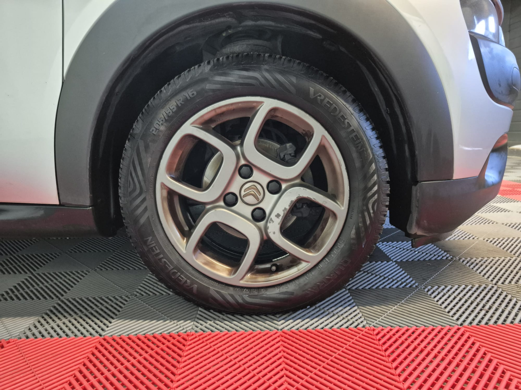 Citroen C4 Cactus — 28