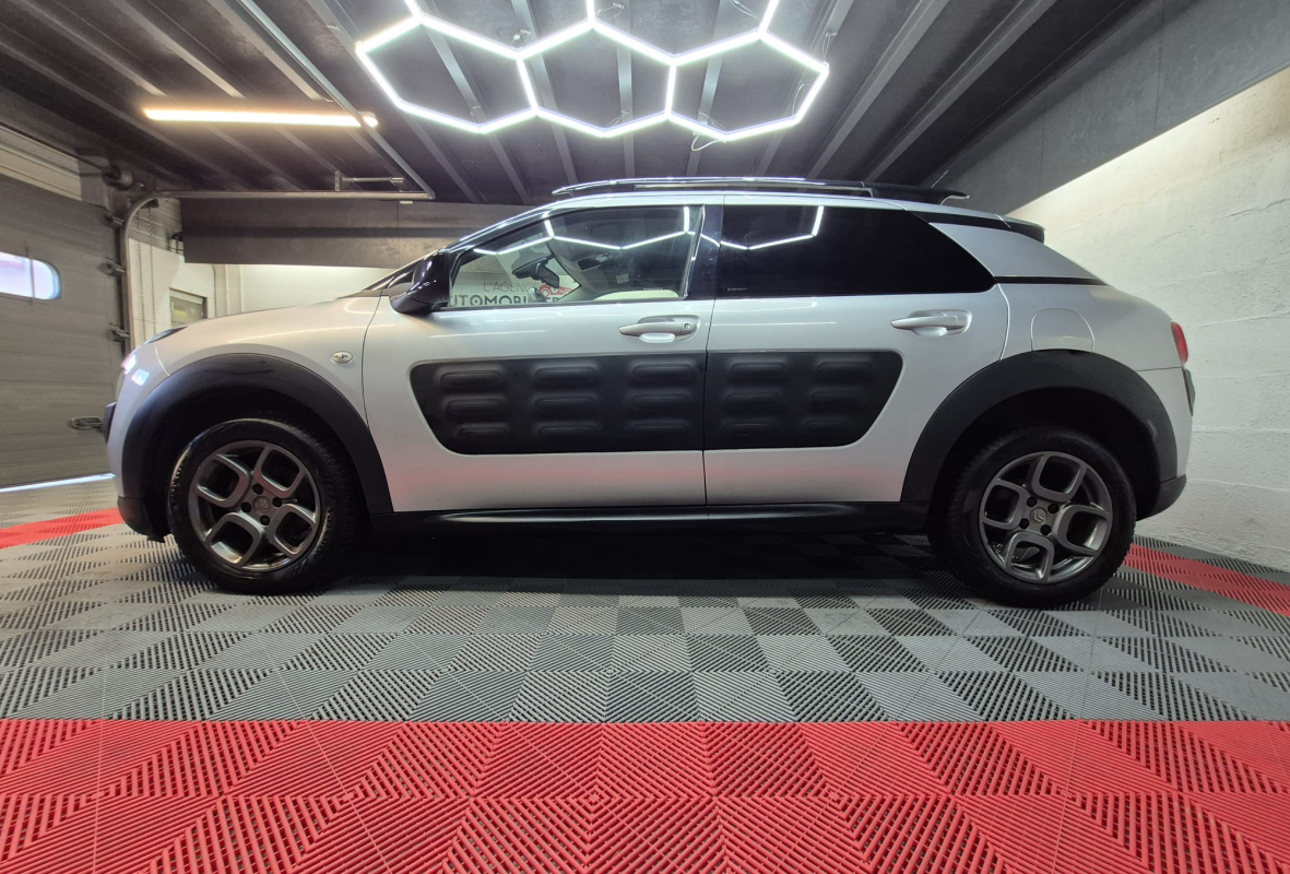Citroen C4 Cactus — 9