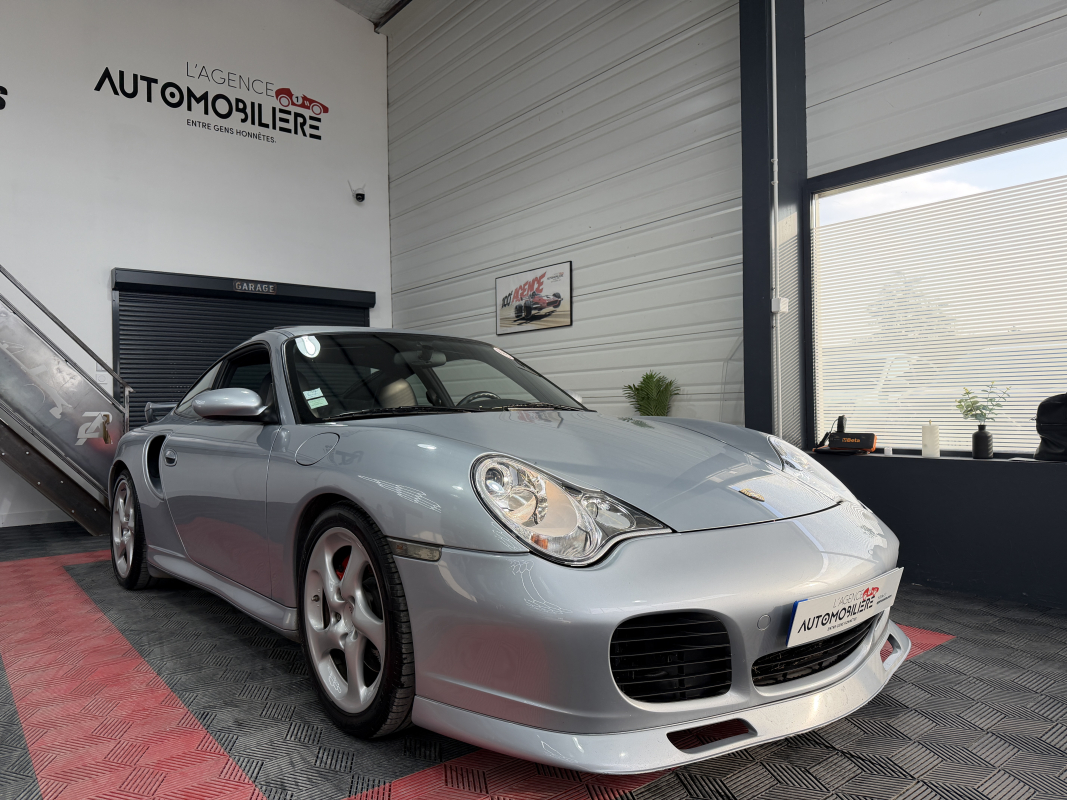 Porsche 911 — 4