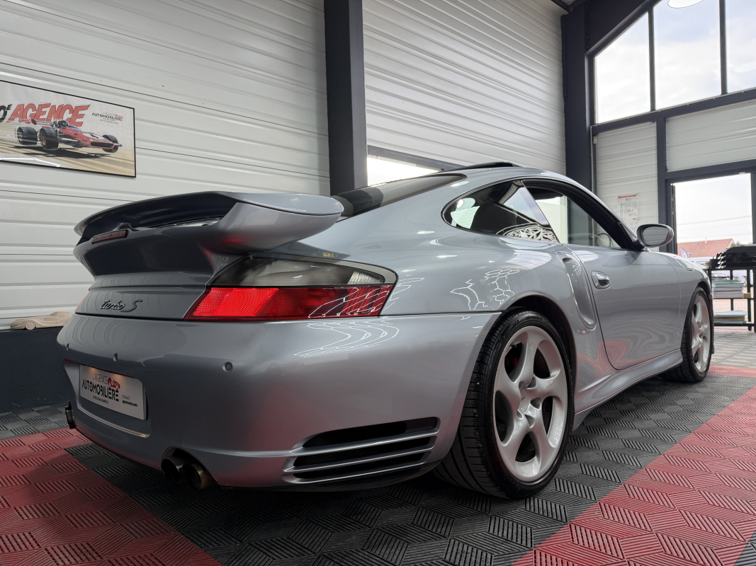 Porsche 911 — 7