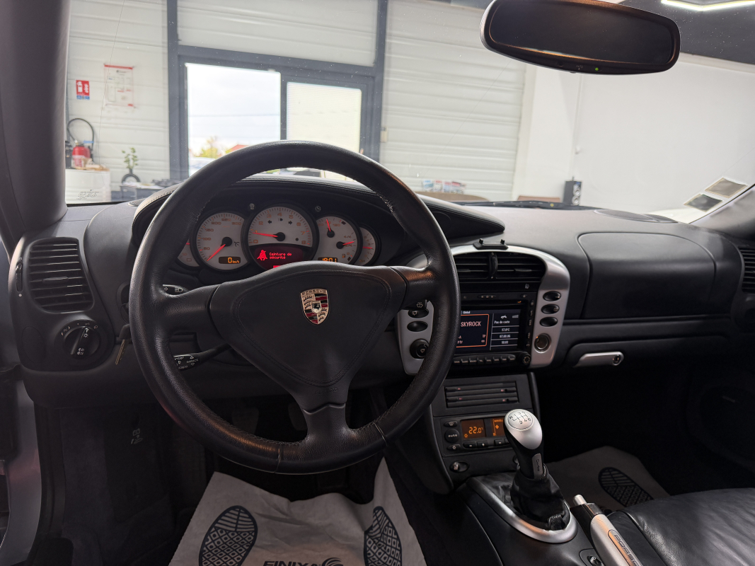 Porsche 911 — 32