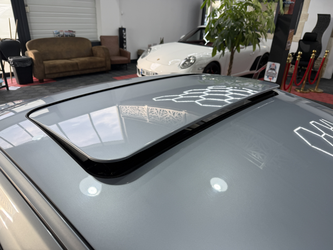 Porsche 911 — 14