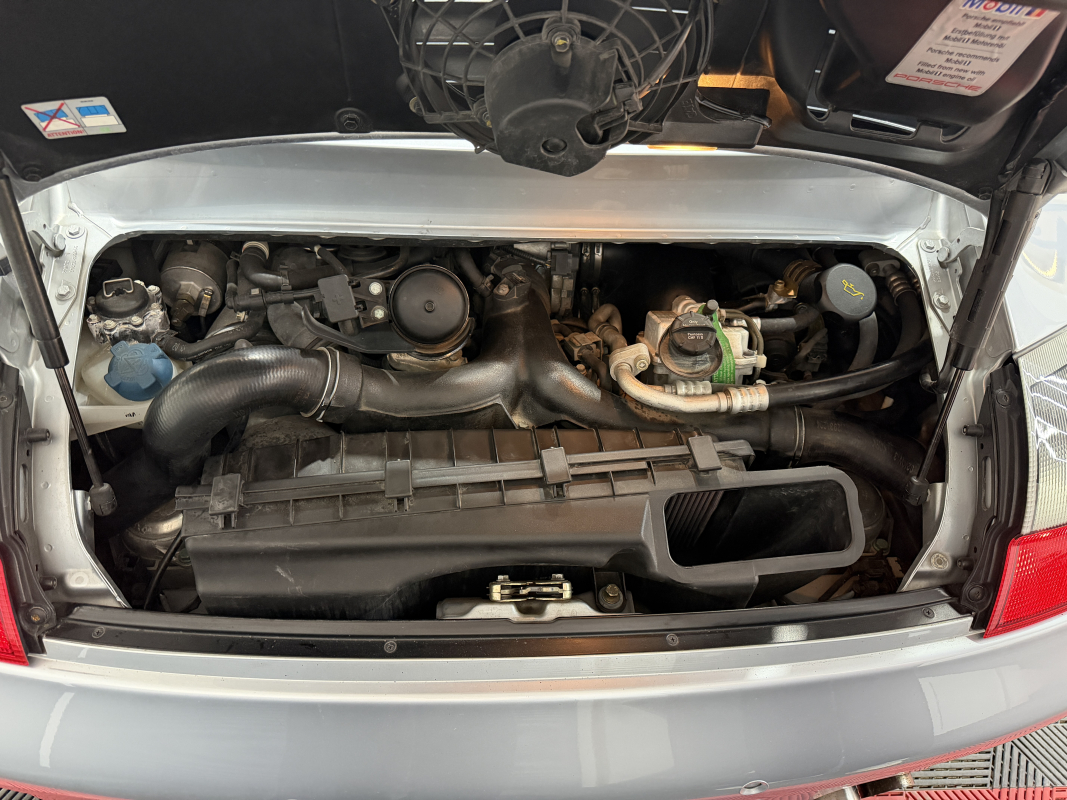 Porsche 911 — 37
