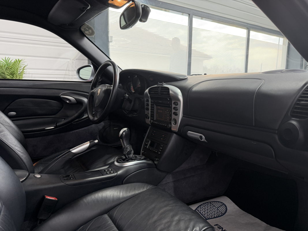 Porsche 911 — 25