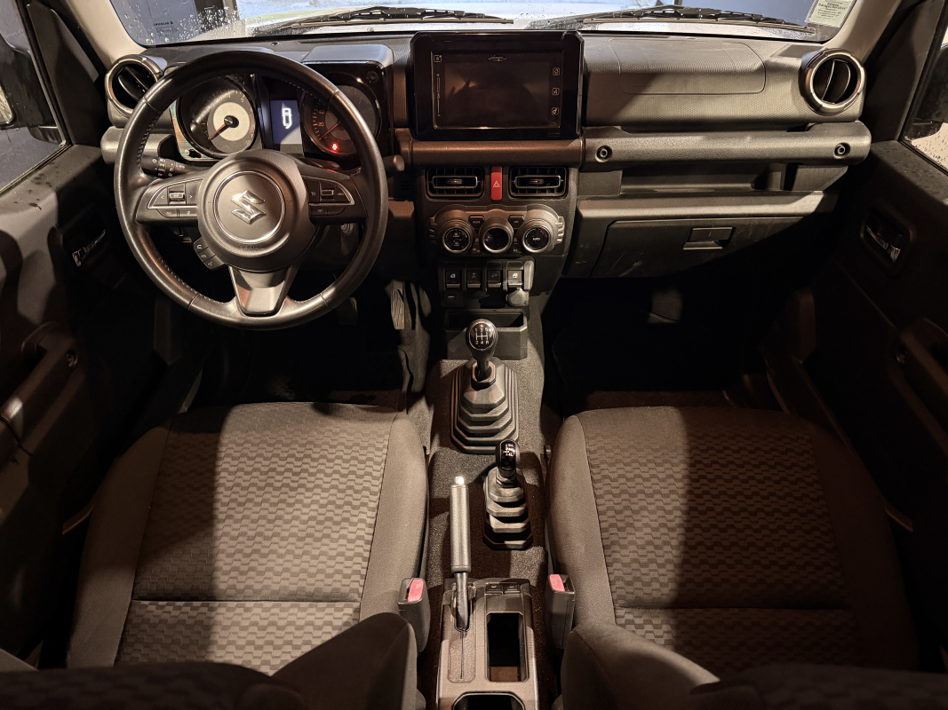 Suzuki Jimny — 4