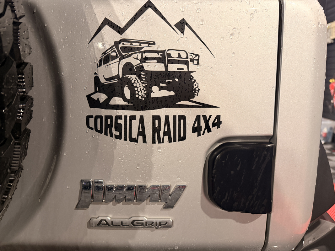 Suzuki Jimny — 14