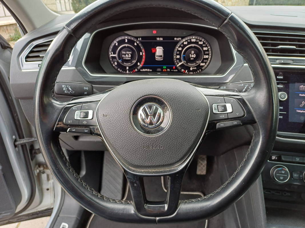 Volkswagen Tiguan — 10