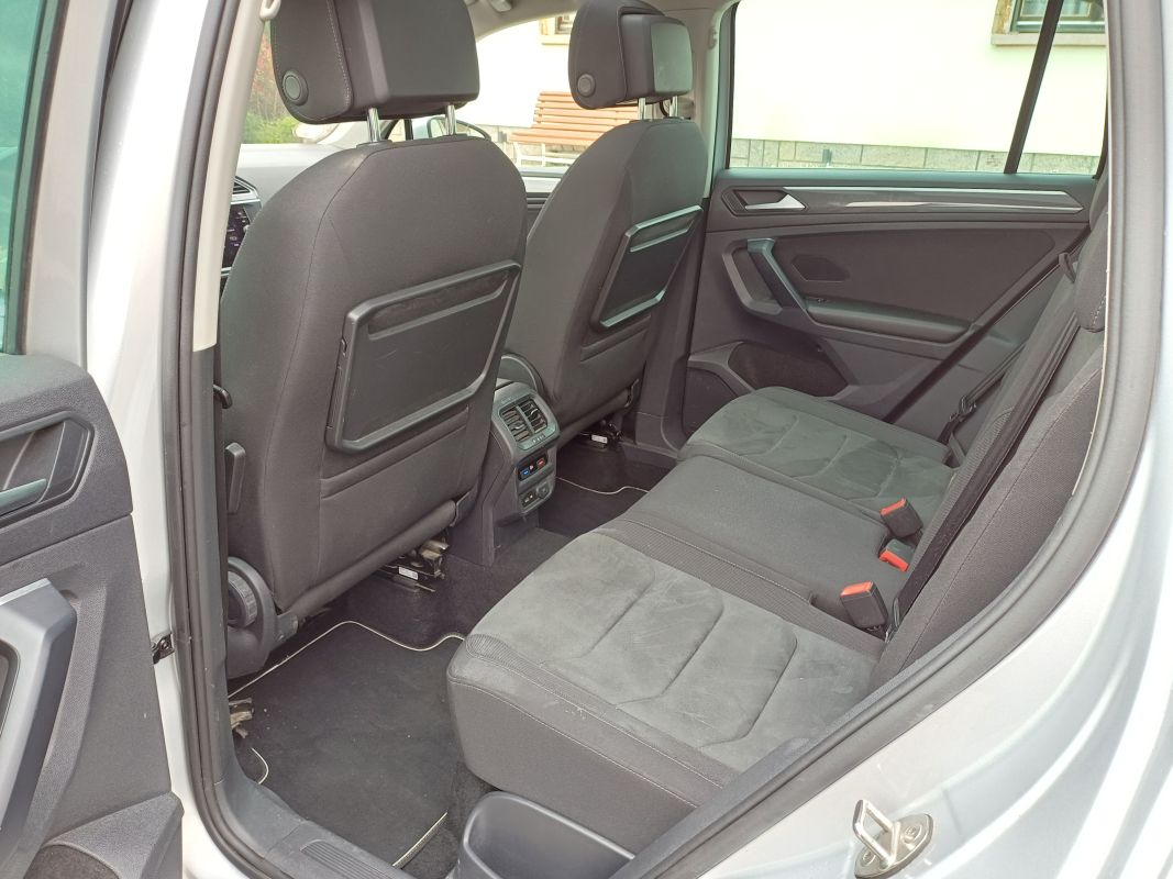 Volkswagen Tiguan — 19