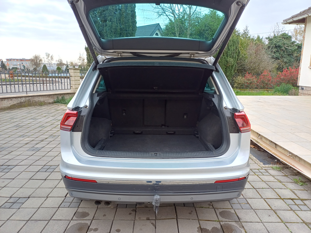 Volkswagen Tiguan — 23