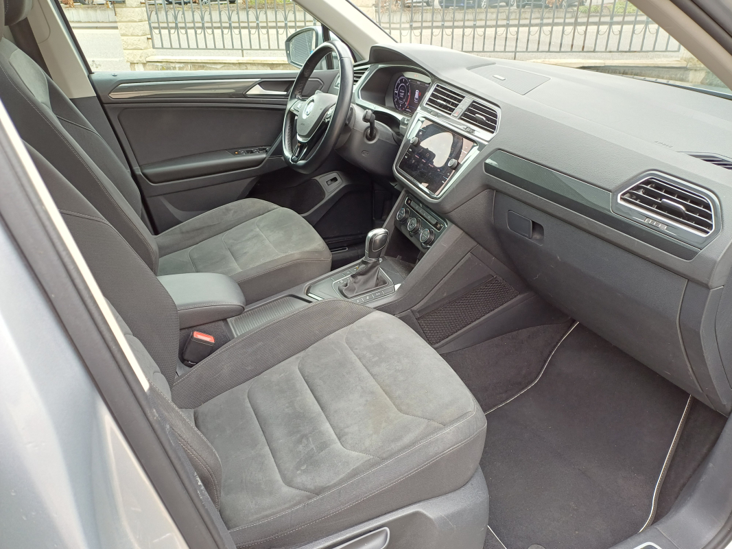 Volkswagen Tiguan — 21