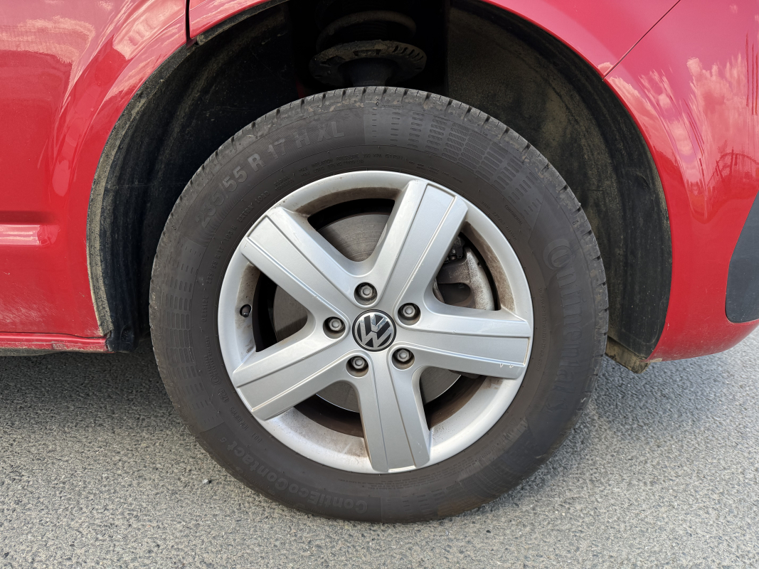 Volkswagen California — 35