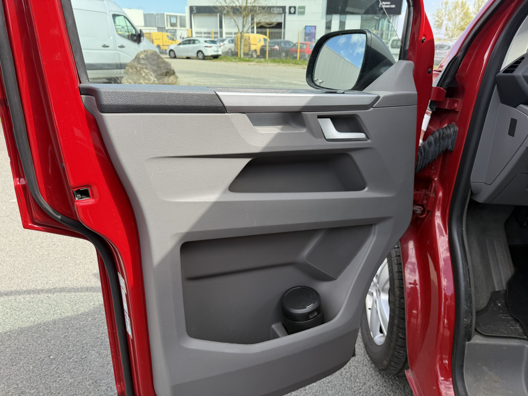 Volkswagen California — 32