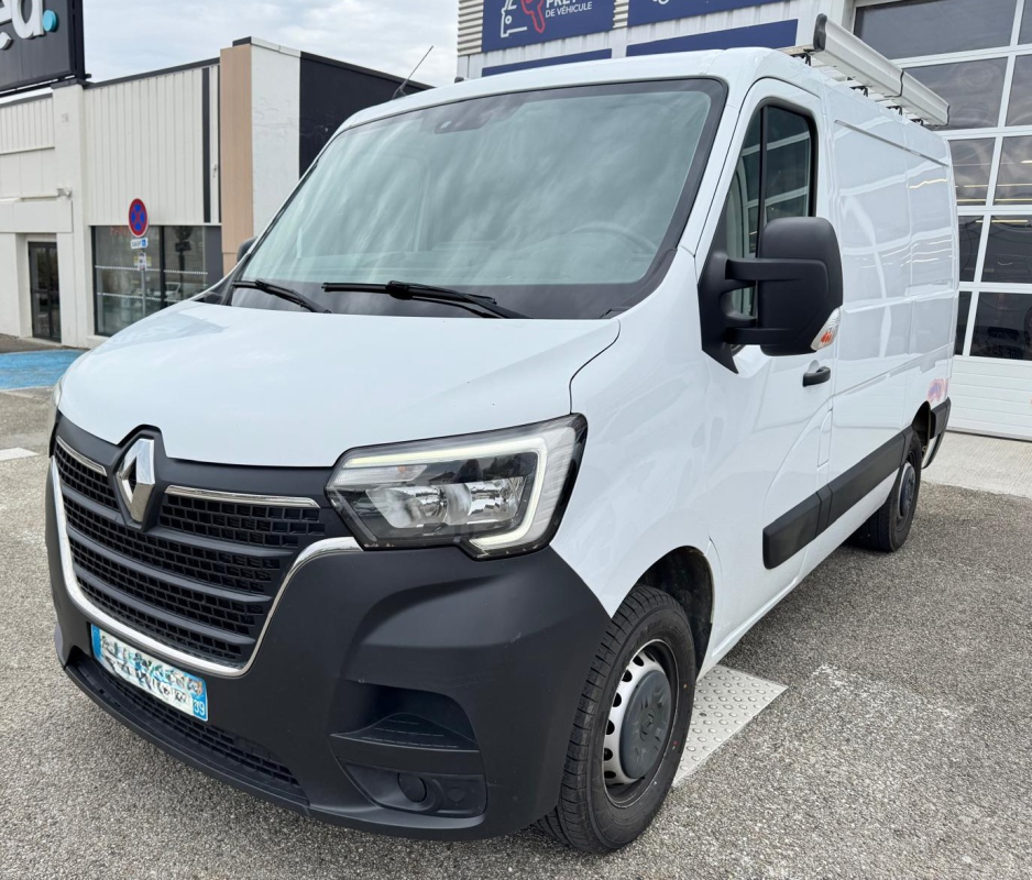Renault Master — 3