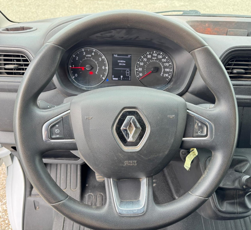 Renault Master — 11